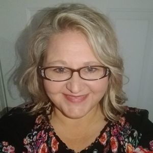 Meet your Posher, Linda